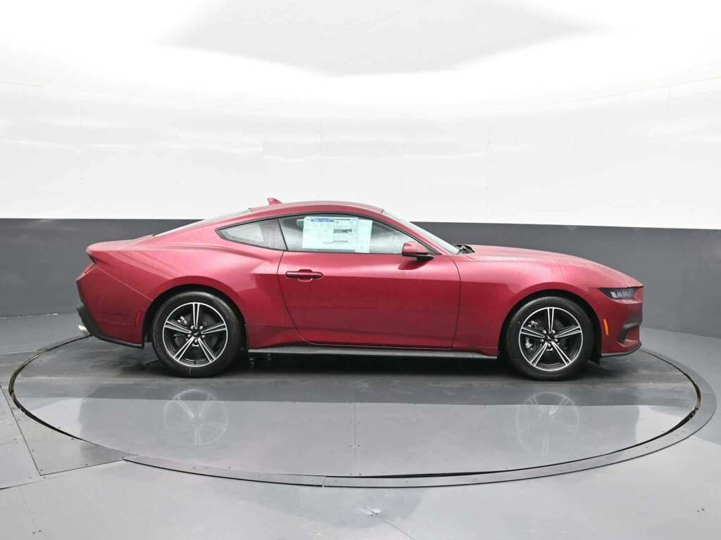 2025 Ford Mustang EcoBoost Fastback