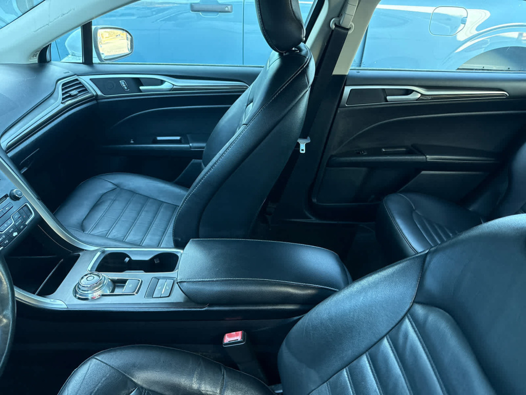 2018 Ford Fusion Hybrid SE