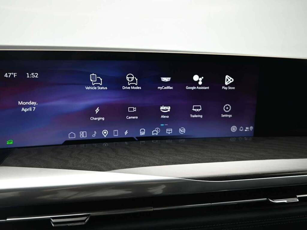 2025 Cadillac Escalade IQ Luxury 2 AWD