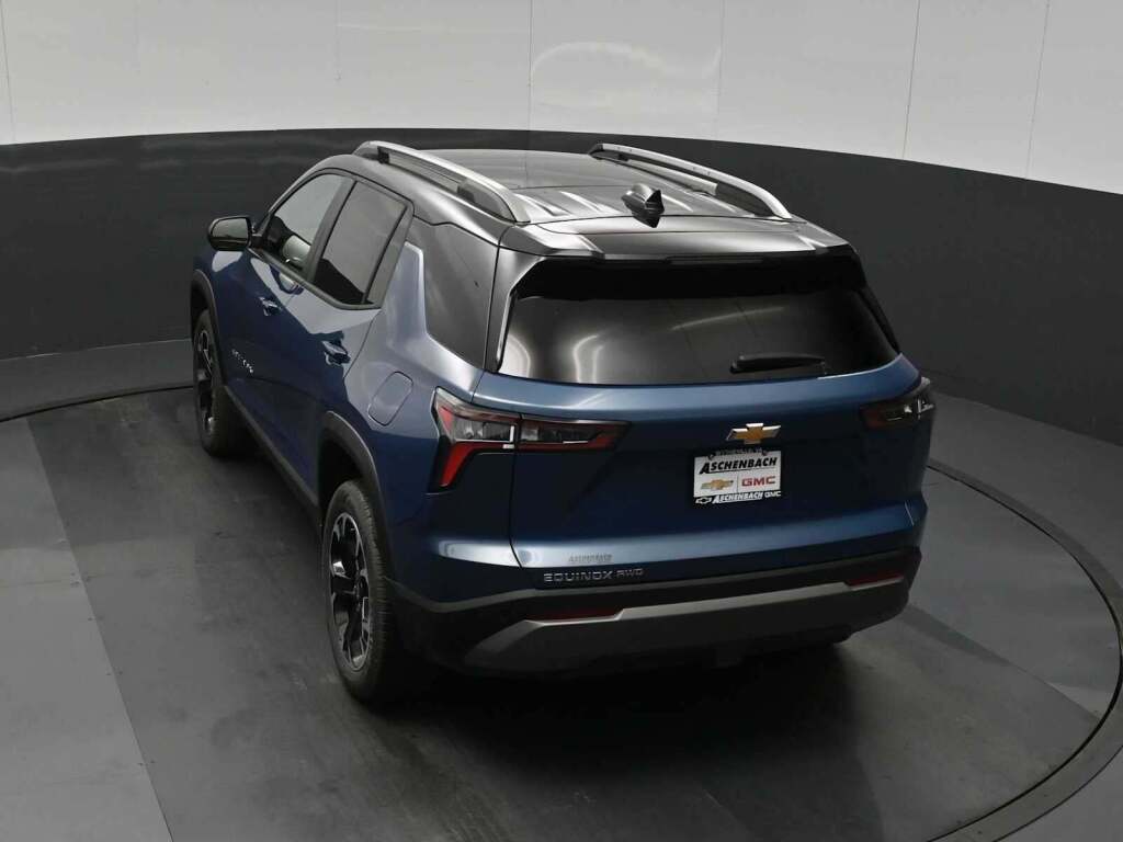 2026 Chevrolet Equinox AWD LT