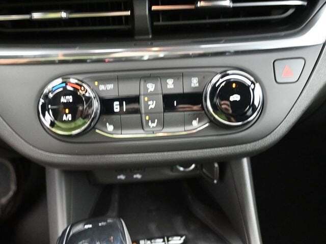 2025 Buick Envista Preferred FWD