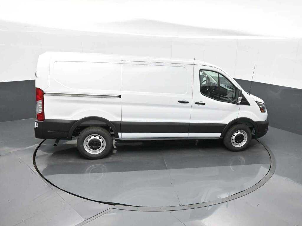 2025 Ford Transit-250 Cargo Van 