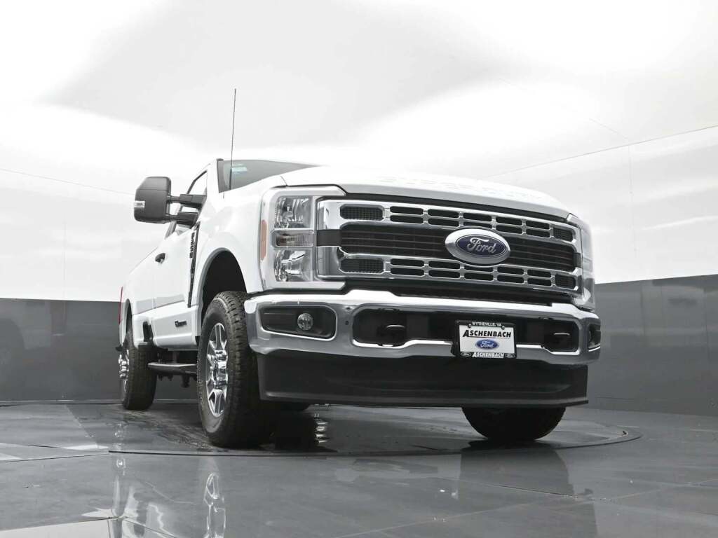 2025 Ford F-250 XLT
