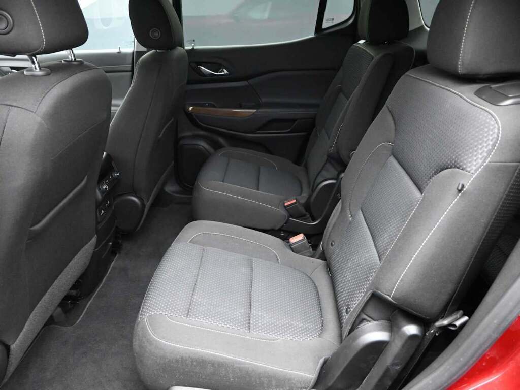 2023 GMC Acadia AWD SLE