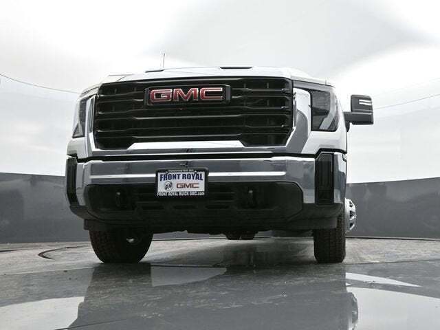 2025 GMC Sierra 3500HD Chassis Pro