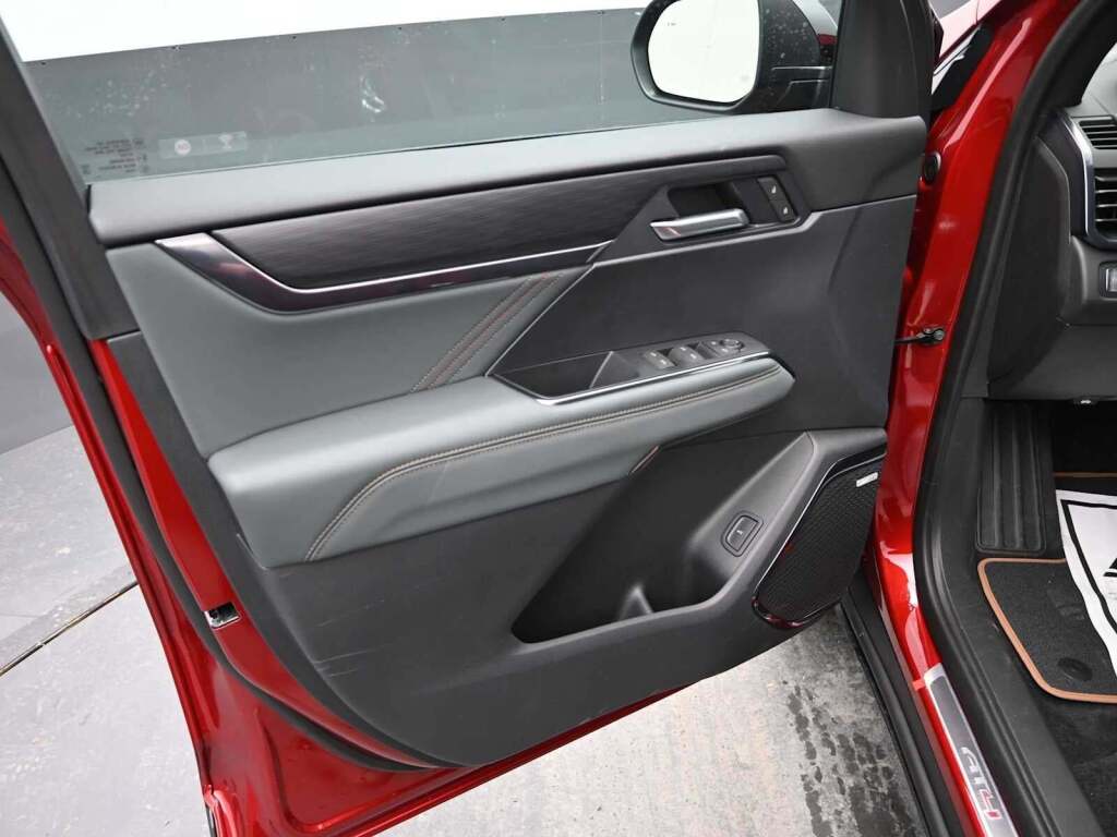 2024 GMC Acadia AWD AT4