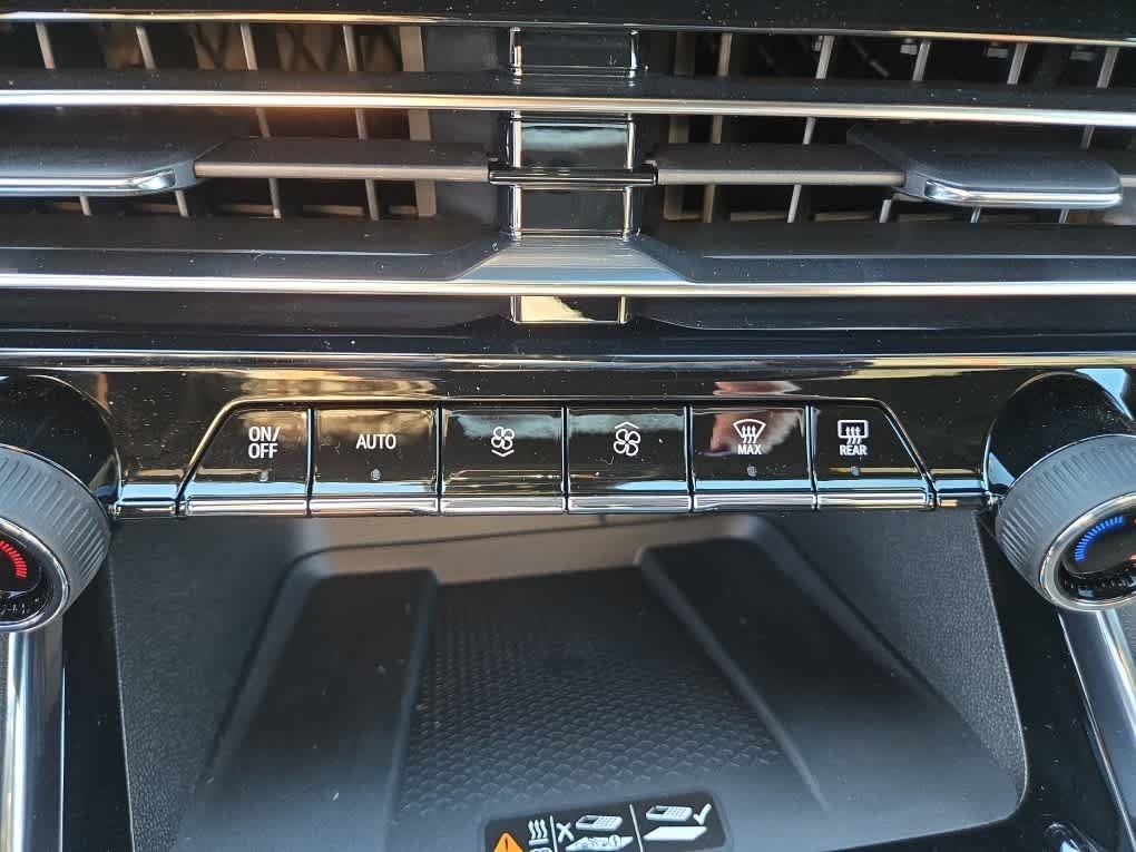 2026 Chevrolet Traverse FWD RS