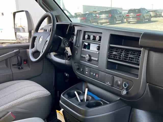 2023 Chevrolet Express Cutaway Work Van