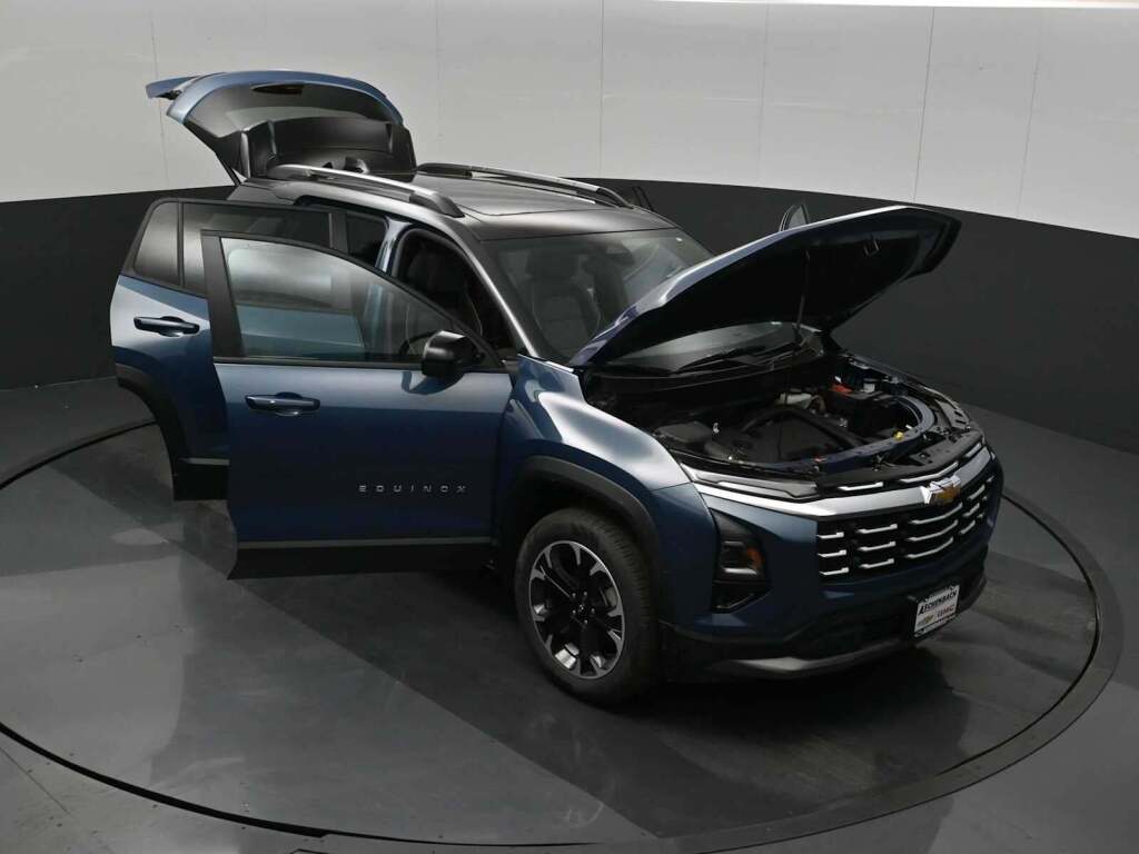2026 Chevrolet Equinox AWD LT