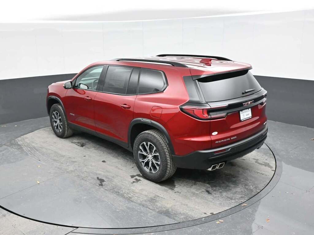 2024 GMC Acadia AWD AT4
