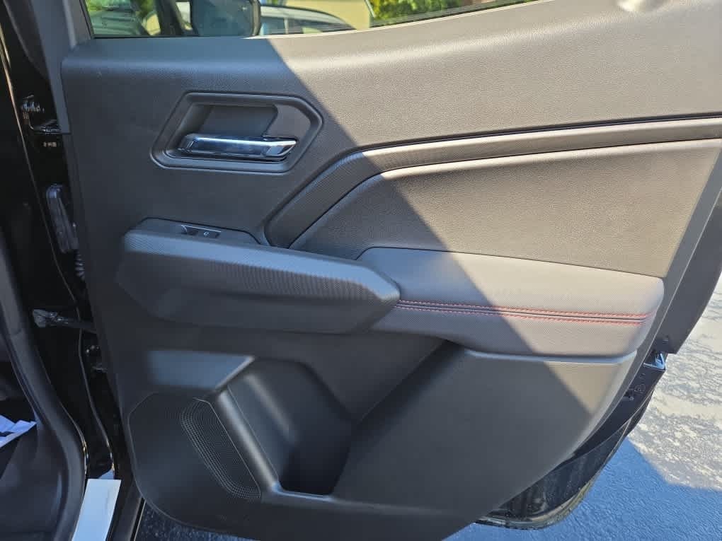 2025 Chevrolet Colorado 4WD Z71