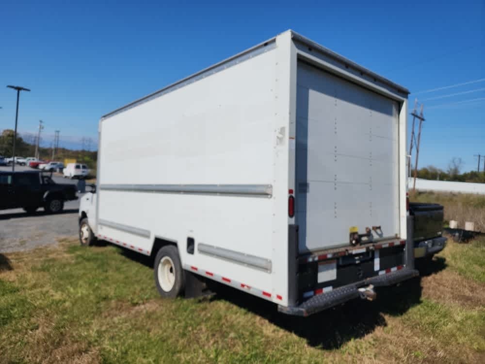 2018 Ford E-350 Cutaway 