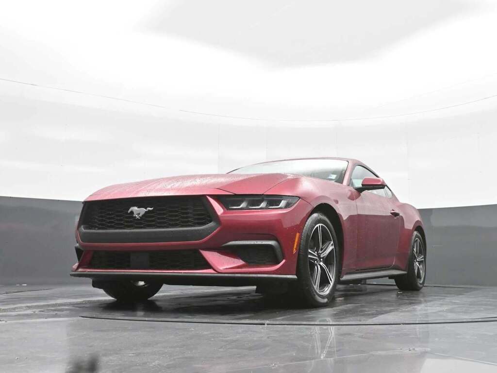 2025 Ford Mustang EcoBoost Fastback