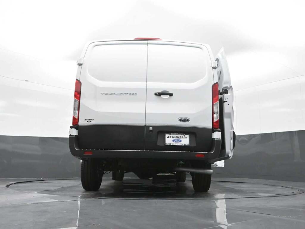 2025 Ford Transit-250 Cargo Van 