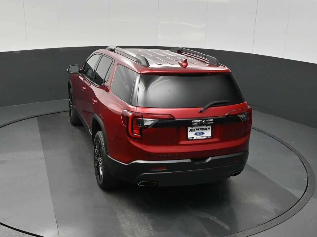 2023 GMC Acadia AWD SLE