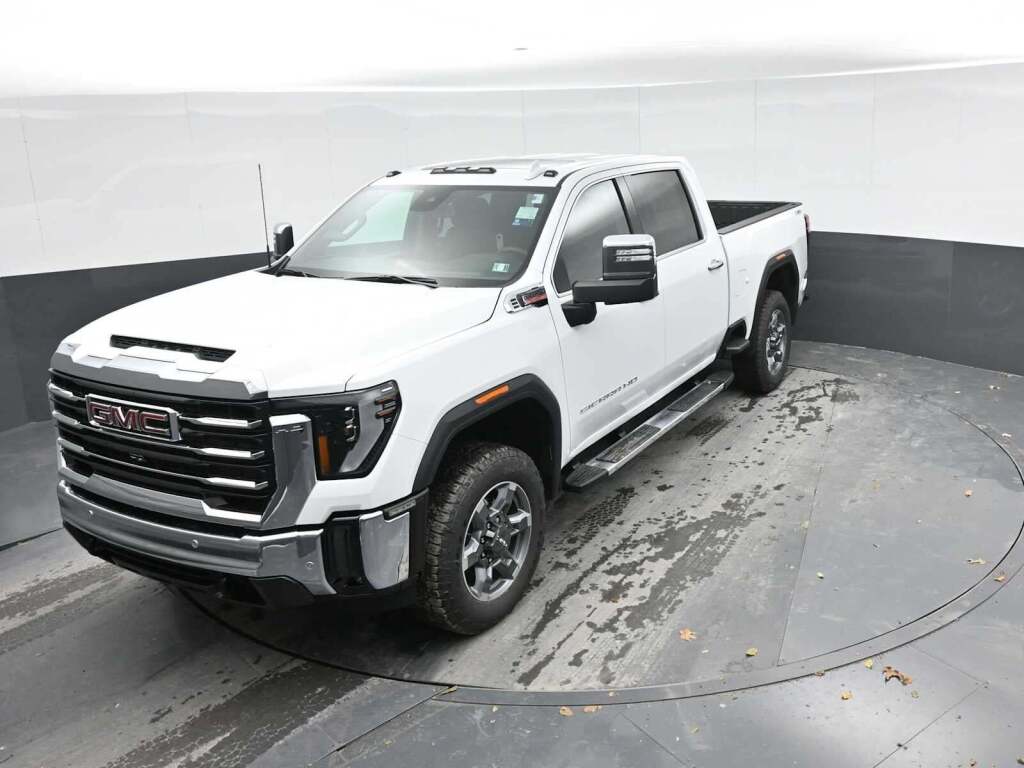 2026 GMC Sierra 2500HD SLT
