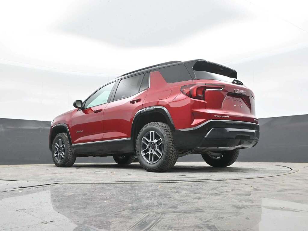 2026 GMC Terrain AWD AT4