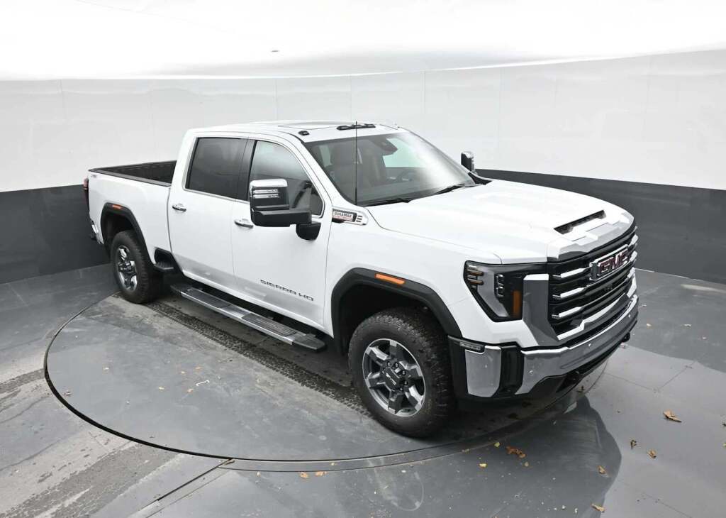 2026 GMC Sierra 2500HD SLT