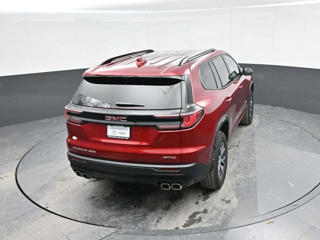 2024 GMC Acadia AWD AT4