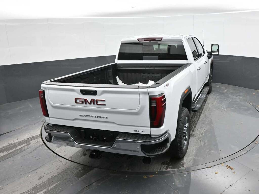 2026 GMC Sierra 2500HD SLT