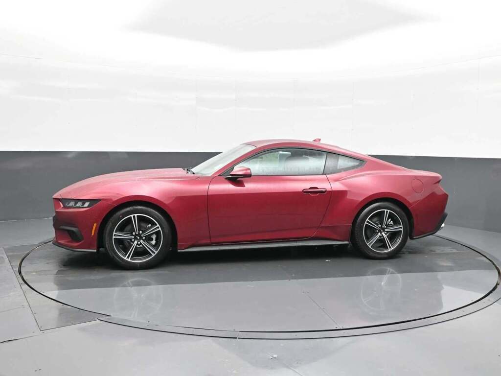 2025 Ford Mustang EcoBoost Fastback
