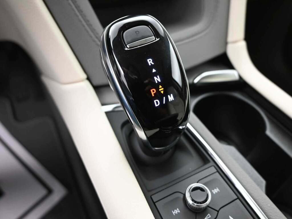 2025 Cadillac XT5 AWD Premium Luxury