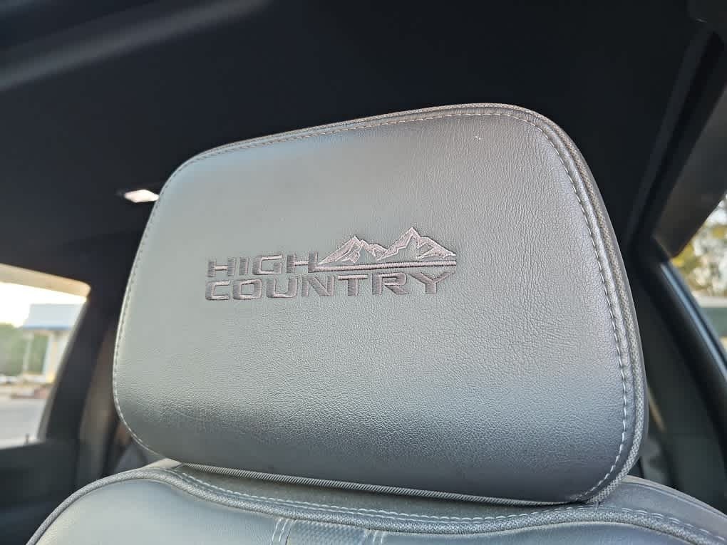 2022 Chevrolet Silverado 2500HD High Country