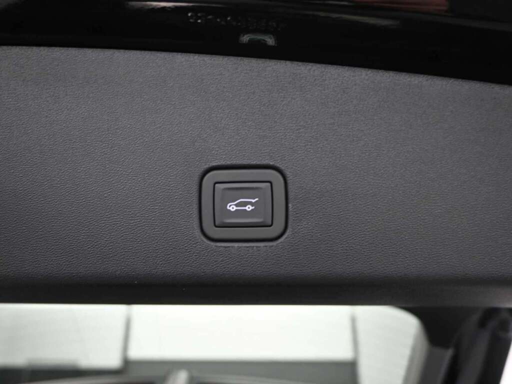 2025 Cadillac OPTIQ Sport 2 AWD