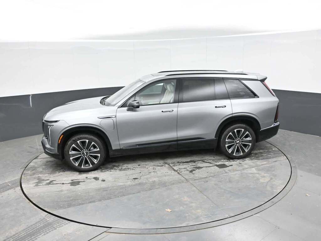 2026 Cadillac VISTIQ Sport