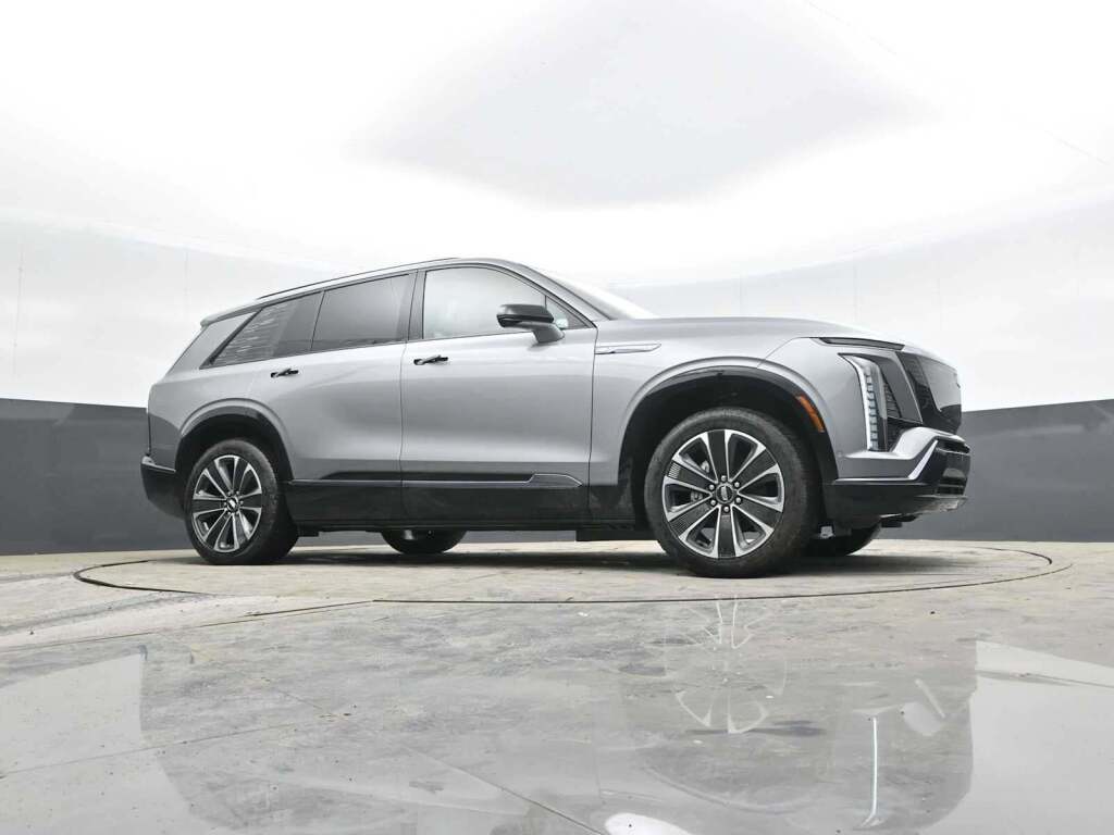 2026 Cadillac VISTIQ Sport