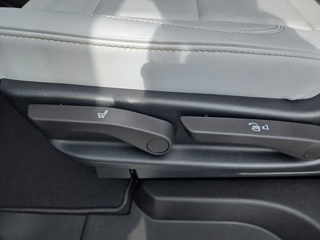 2025 Chevrolet Tahoe 4WD Premier