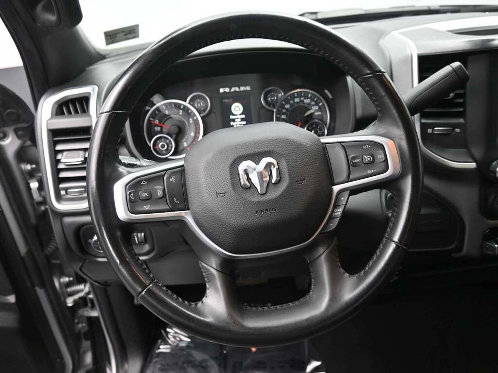 2024 Ram 3500 Big Horn Crew Cab 4x4 8' Box