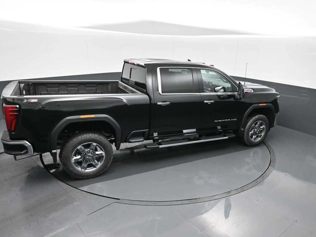 2025 GMC Sierra 2500HD SLT