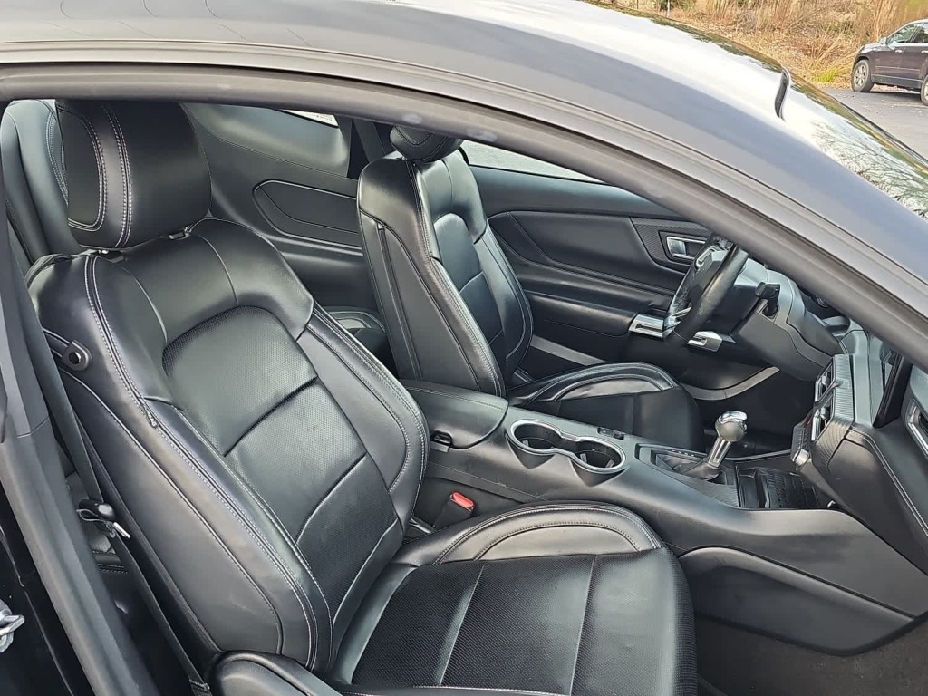 2024 Ford Mustang EcoBoost Premium Fastback