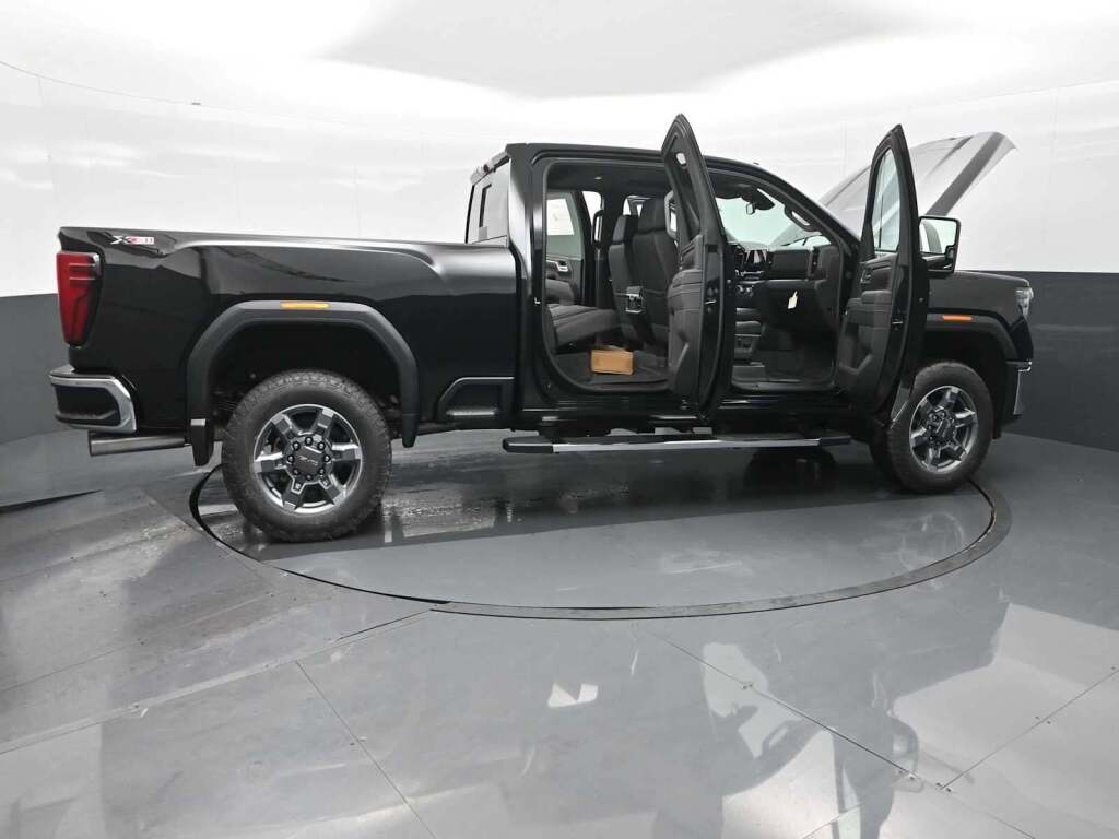 2025 GMC Sierra 2500HD SLT
