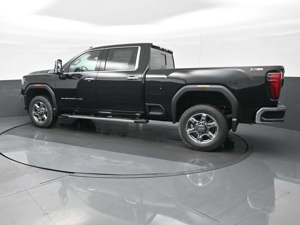 2025 GMC Sierra 2500HD SLT