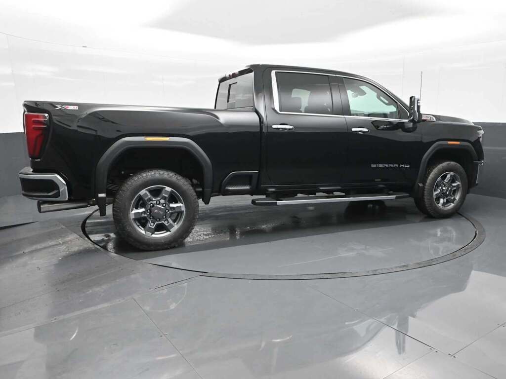 2025 GMC Sierra 2500HD SLT
