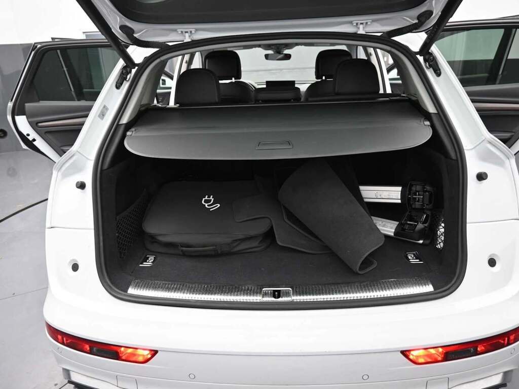 2021 Audi Q5 Premium Plus 55 TFSI e quattro S tronic