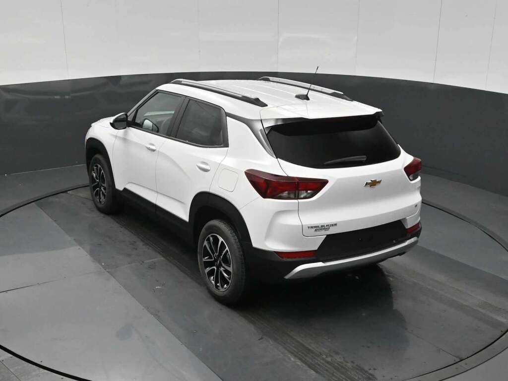 2026 Chevrolet Trailblazer FWD LT