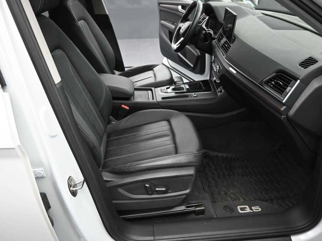 2021 Audi Q5 Premium Plus 55 TFSI e quattro S tronic