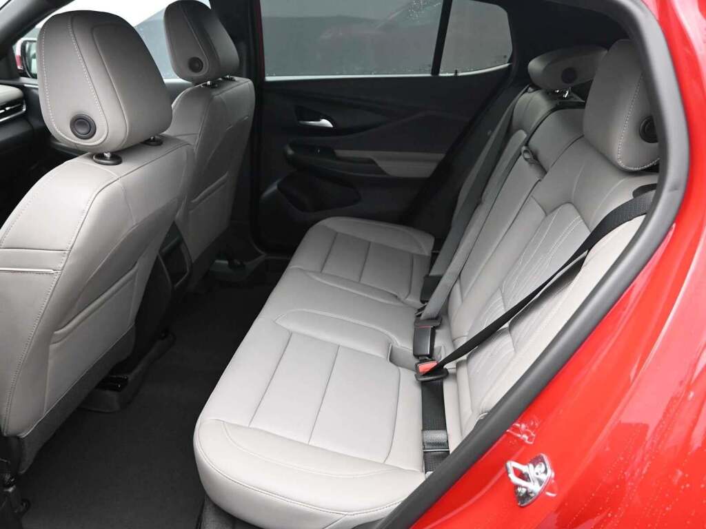 2026 Buick Envista Avenir FWD