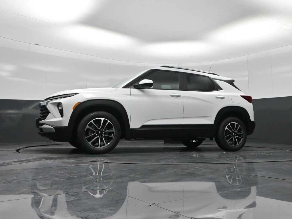 2026 Chevrolet Trailblazer FWD LT