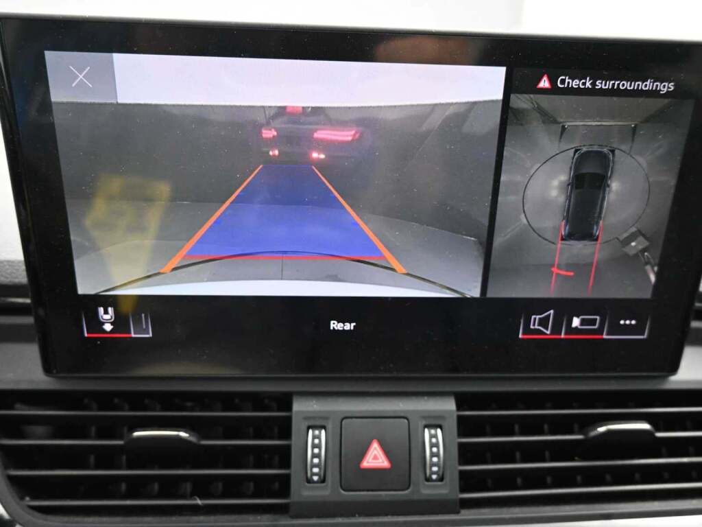 2021 Audi Q5 Premium Plus 55 TFSI e quattro S tronic