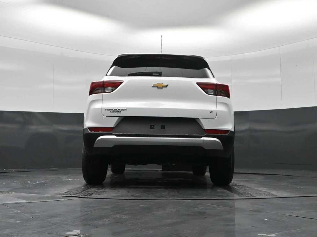 2026 Chevrolet Trailblazer FWD LT