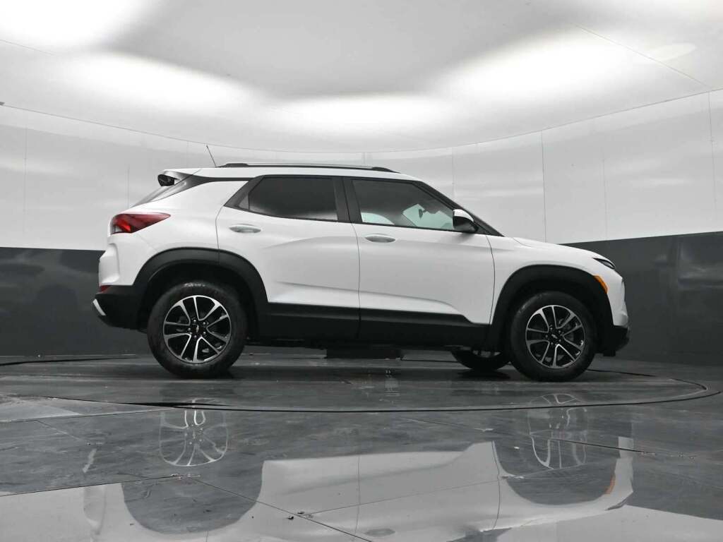 2026 Chevrolet Trailblazer FWD LT