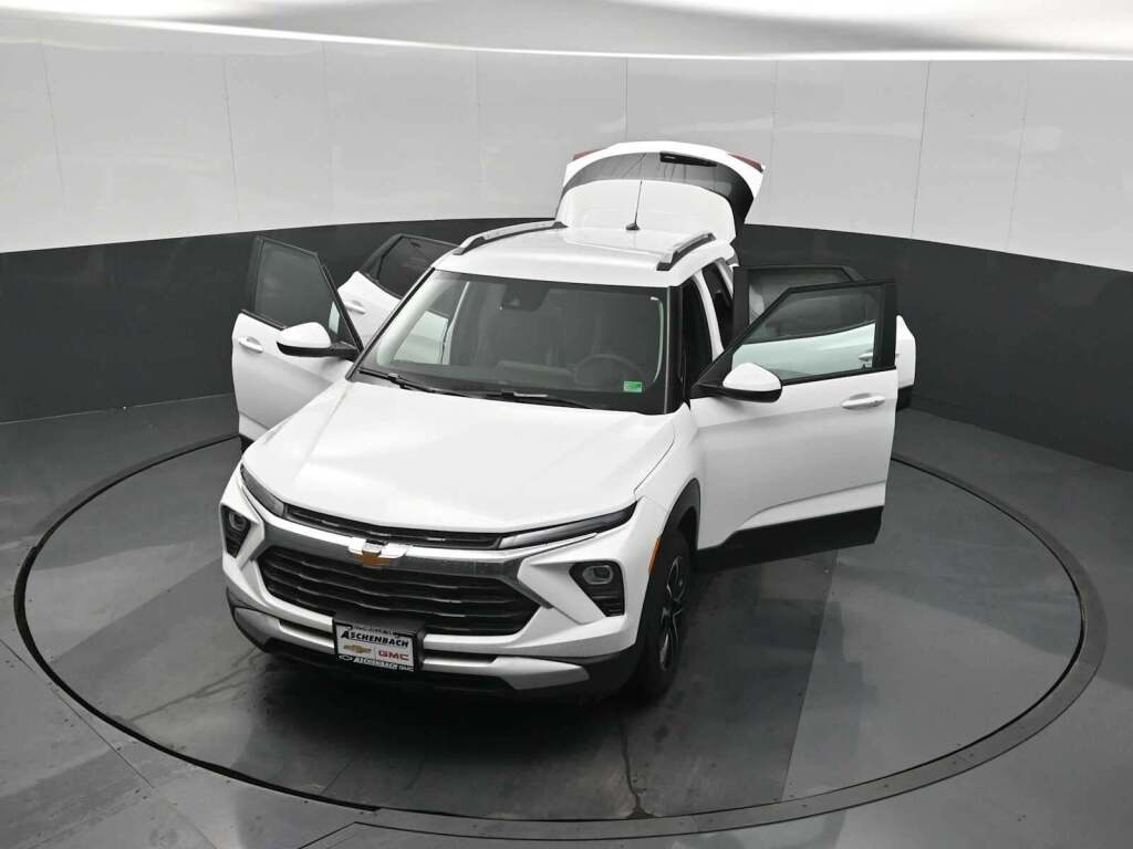 2026 Chevrolet Trailblazer FWD LT