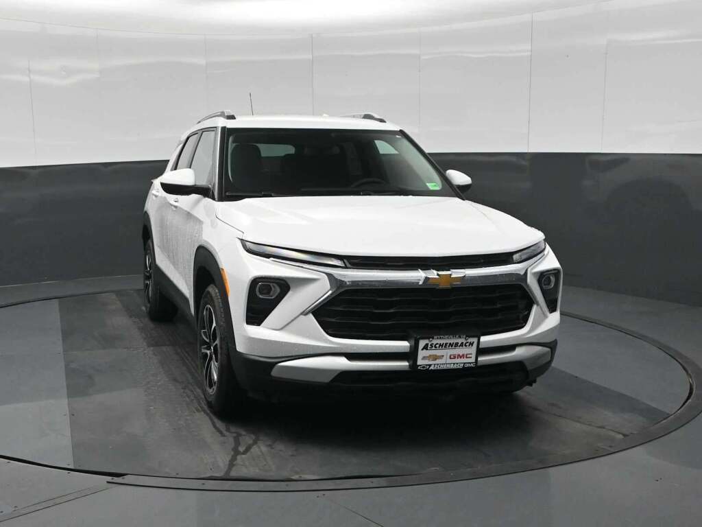 2026 Chevrolet Trailblazer FWD LT