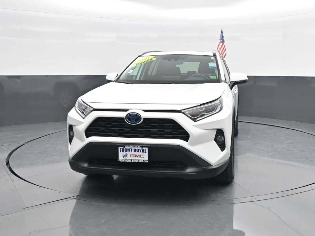 2021 Toyota RAV4 Hybrid XLE