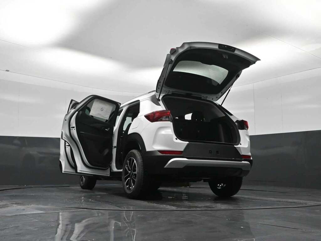 2026 Chevrolet Trailblazer FWD LT