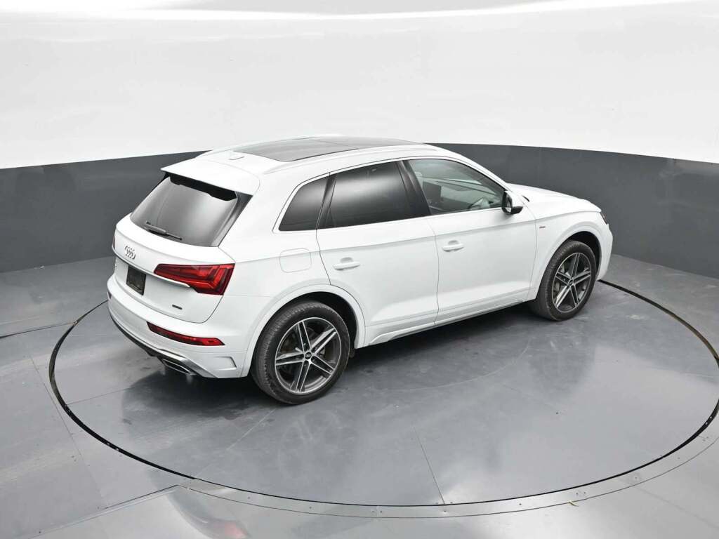 2021 Audi Q5 Premium Plus 55 TFSI e quattro S tronic